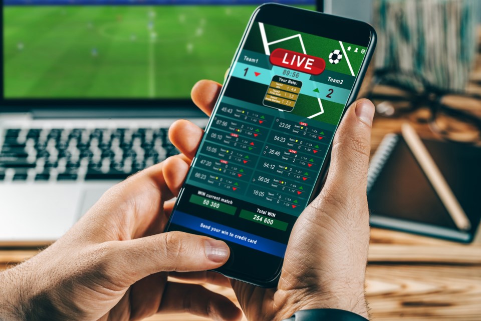 Claim rewards with every spin. 1 Claim rewards with every spin. 1